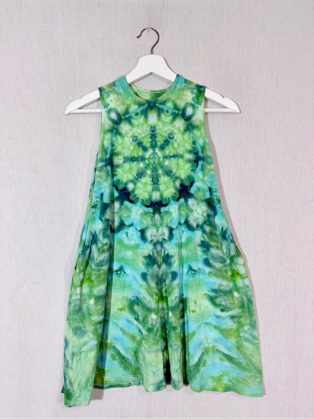 Bambooty youth L Green & Teal Tie-Dye Sleeveless swing Dress